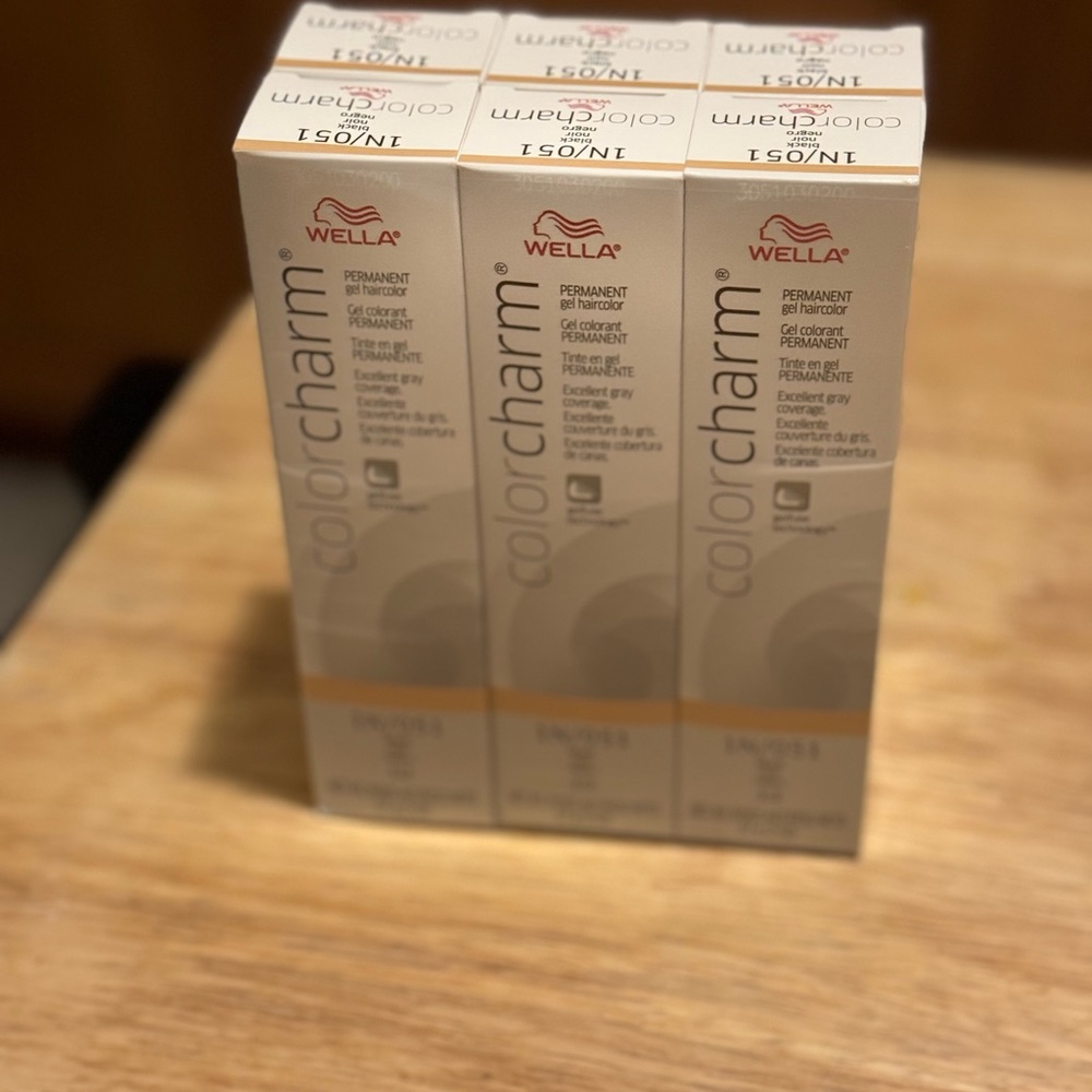 Wella Color Charm Gel Tube 2oz - 051/1N Black -New Lot of six - Picture 4 of 5